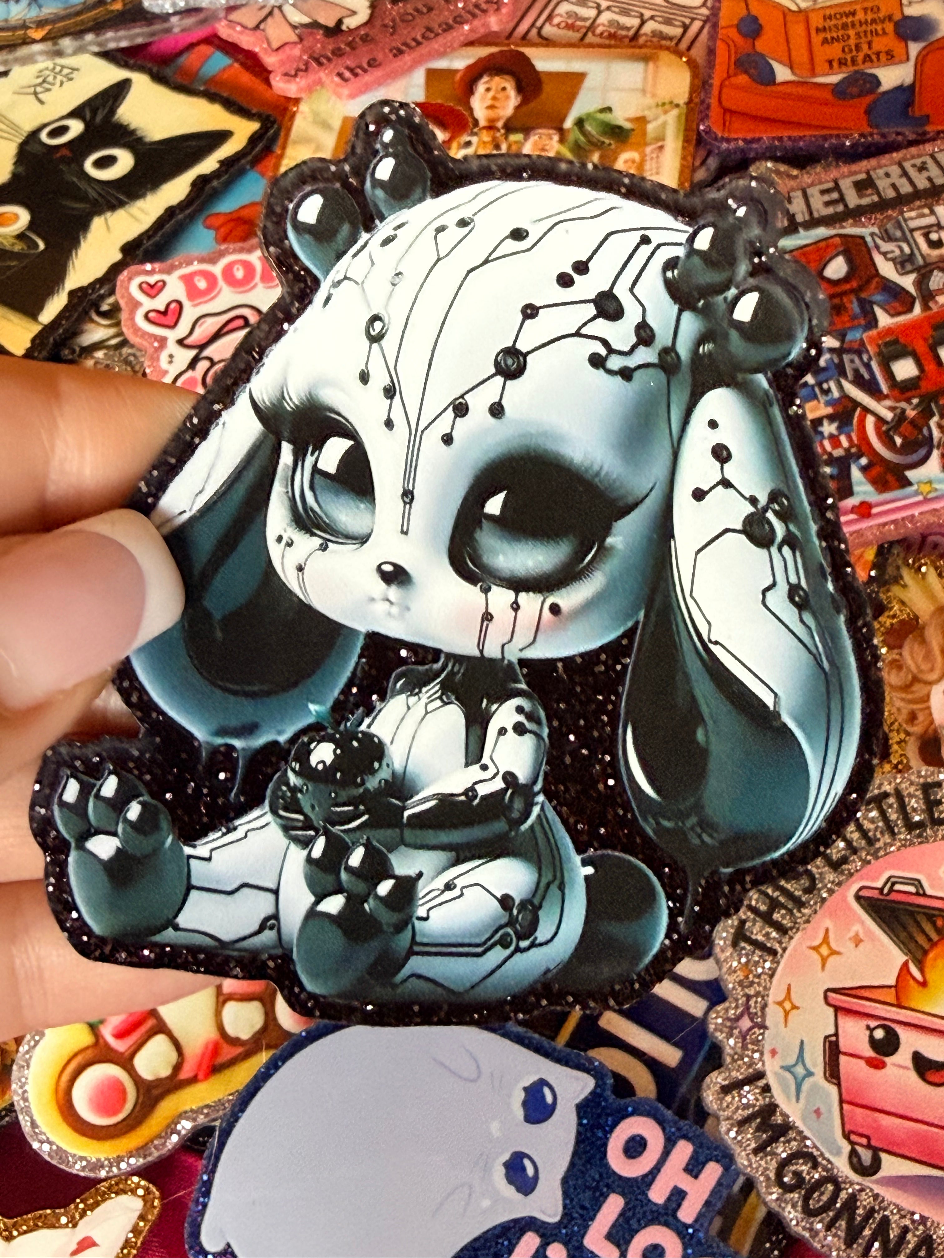 Robot Bunny, Large Magnet